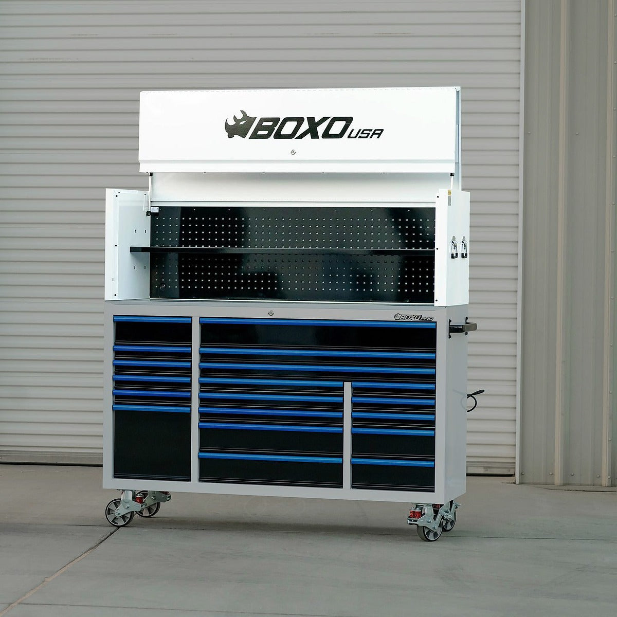 Boost Your Garage Game with Boxo’s Pro Series 72″ Garage Top in Gloss Black